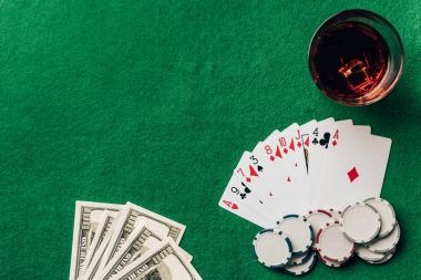 American Roulette wheel and betting layout on comtoto